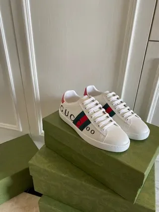 Gucci White Red Leather Upper Web Stripe Side Panel Lifestyle Sneakers 4