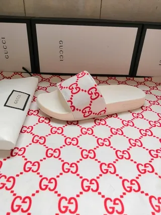 Gucci White Red Rubber Sole Interlocking GG Monogram Strap Slippers 5