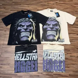 تي شيرت جرافيك Hellstar جمجمة متوجة وBigger