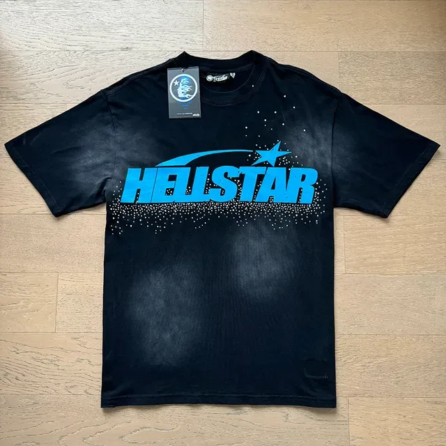 Hellstar ग्राफिक प्रिंट ओवरसाइज़ काली और नीली टी-शर्ट 14