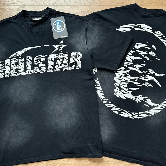 Camiseta oversized Hellstar estampa gráfica azul-marinho 7
