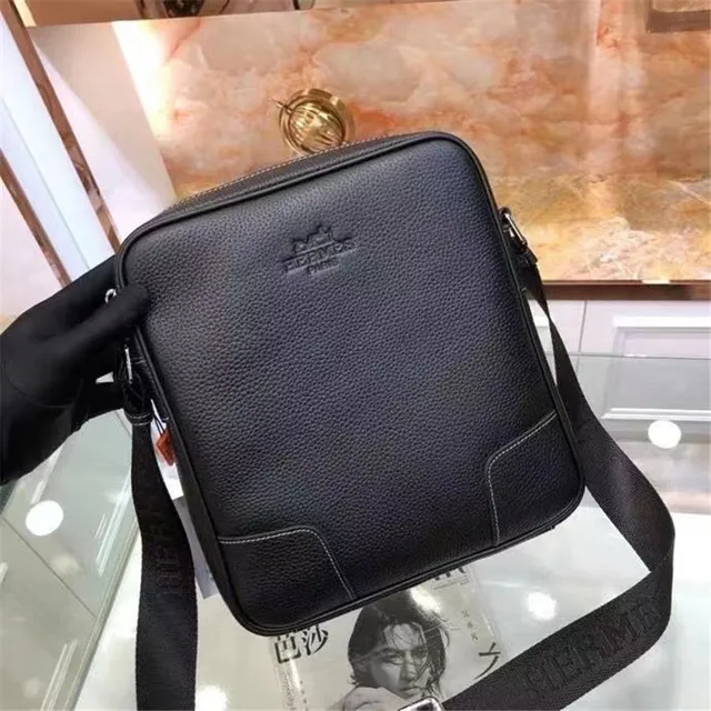 Hermès Black Pebbled Leather Rectangular Crossbody Bag 8