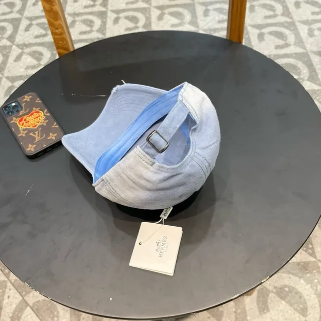 Hermès Blue Light Cotton Exterior Vibrant Interior Lining Baseball Cap 8
