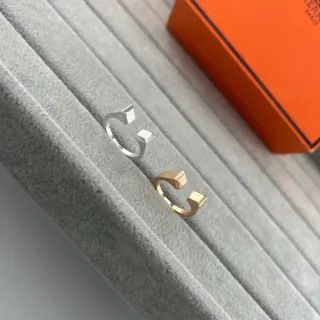 Hermès C de Silver Gold Anel Aberto Geométrico de Extremidades Quadradas