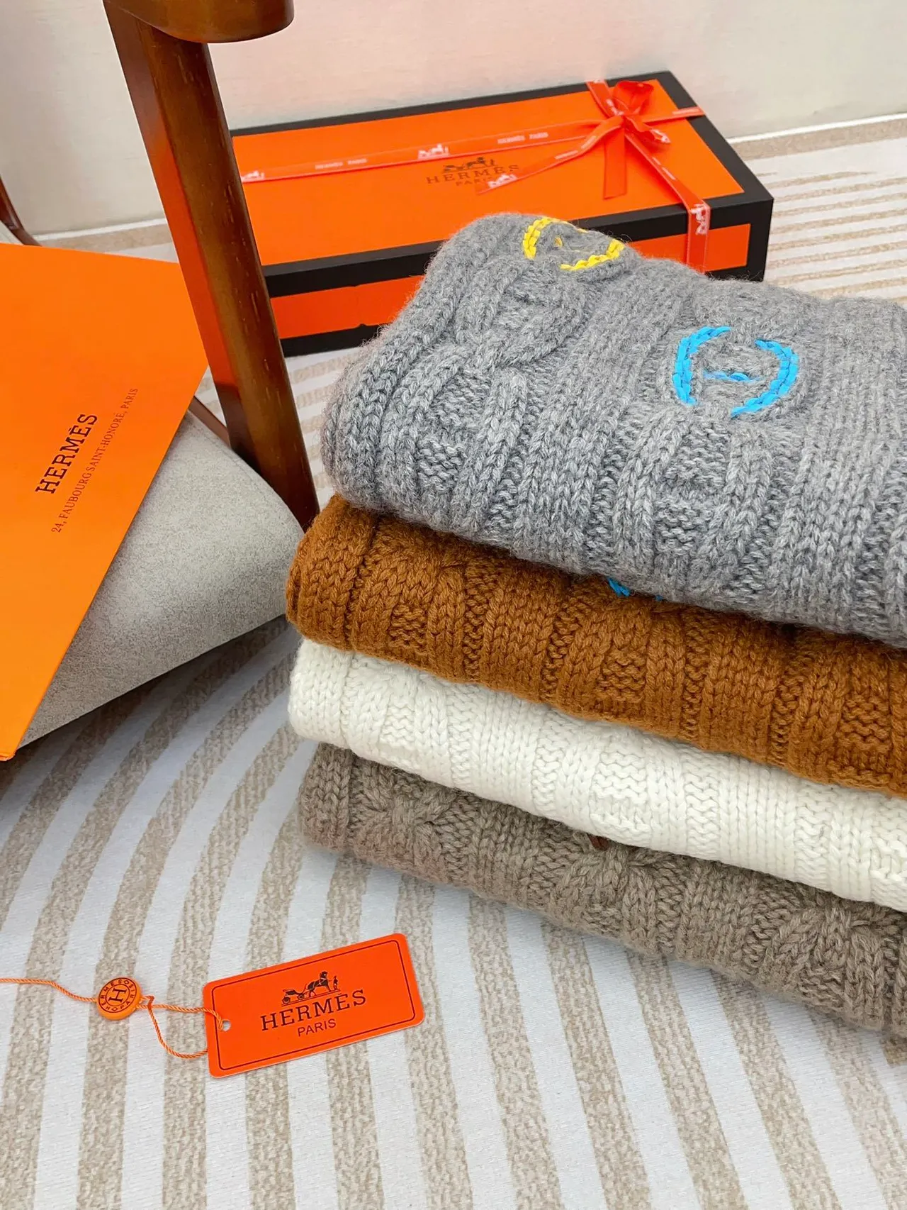 Hermès Cable Knit Scarf Brown Blue Chain-Link Pattern Cashmere Scarf 4