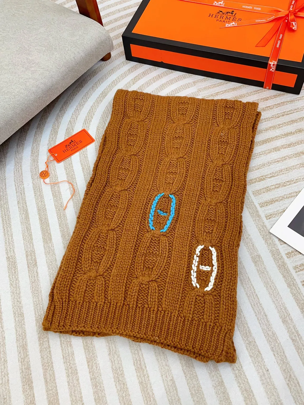Hermès Cable Knit Scarf Brown Blue Chain-Link Pattern Cashmere Scarf 5