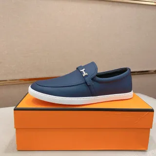 Hermès Chypre Loafer Mocasín Azul Marino Cuero Granulado Slip-On
