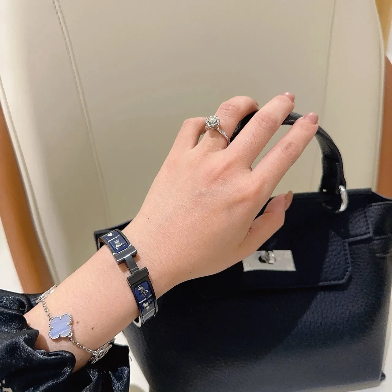 Bracelet Hermès Clic H Noir Bleu Émail Incrusté 8