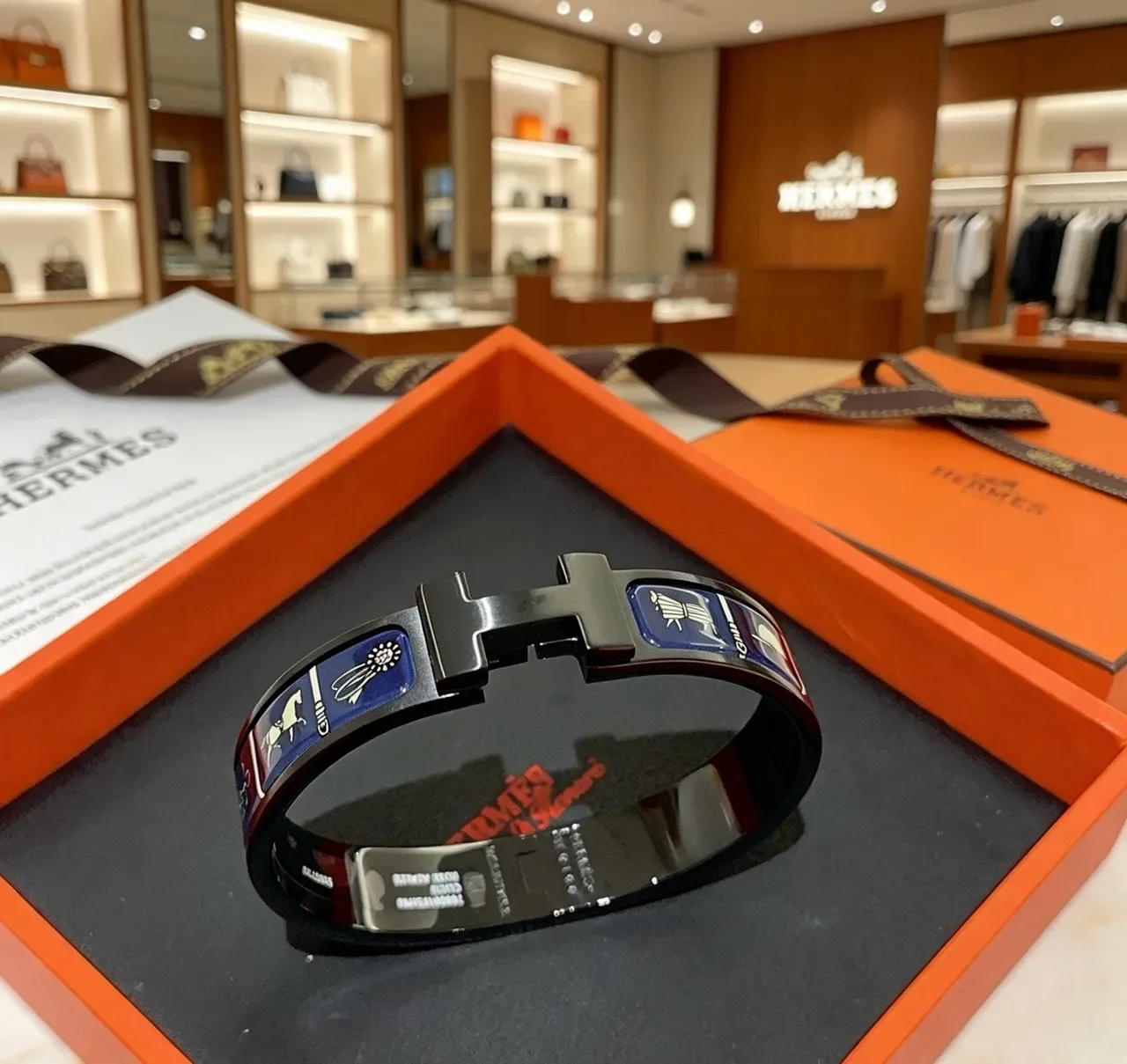 Bracelet Hermès Clic H Noir Bleu Émail Incrusté 9