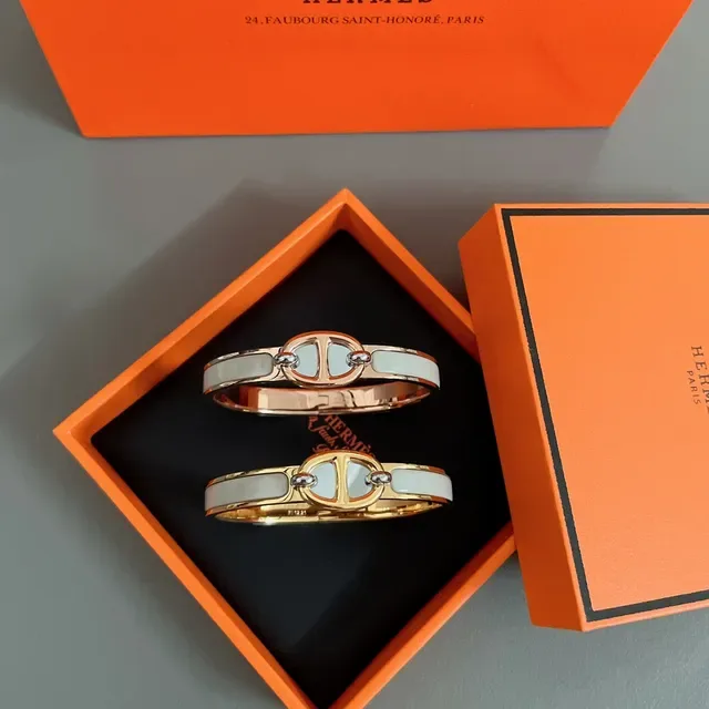 Hermès Clic H Bracelet Jonc Doré avec Fermoir Émaillé Multicolore 5
