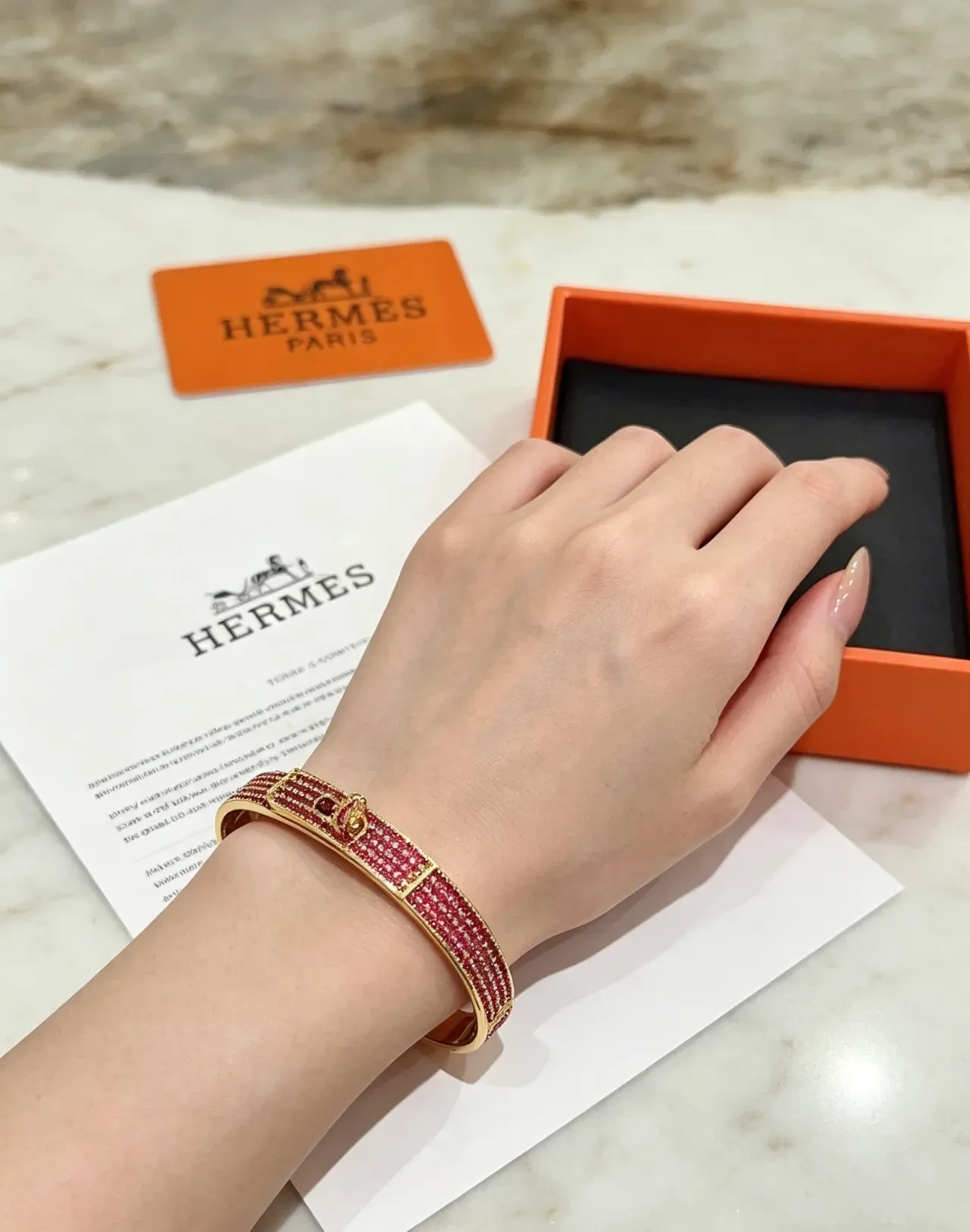 Bracelet Hermès Constance Pavé Pierres roses doré 3
