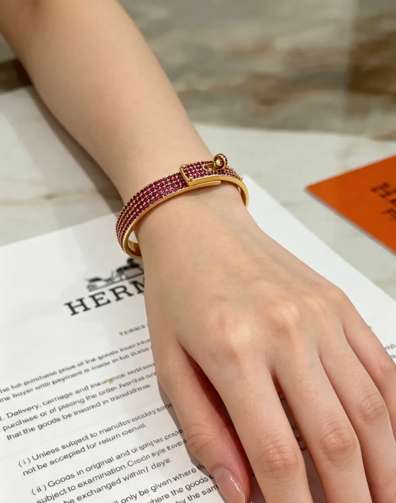 Bracelet Hermès Constance Pavé Pierres roses doré 4