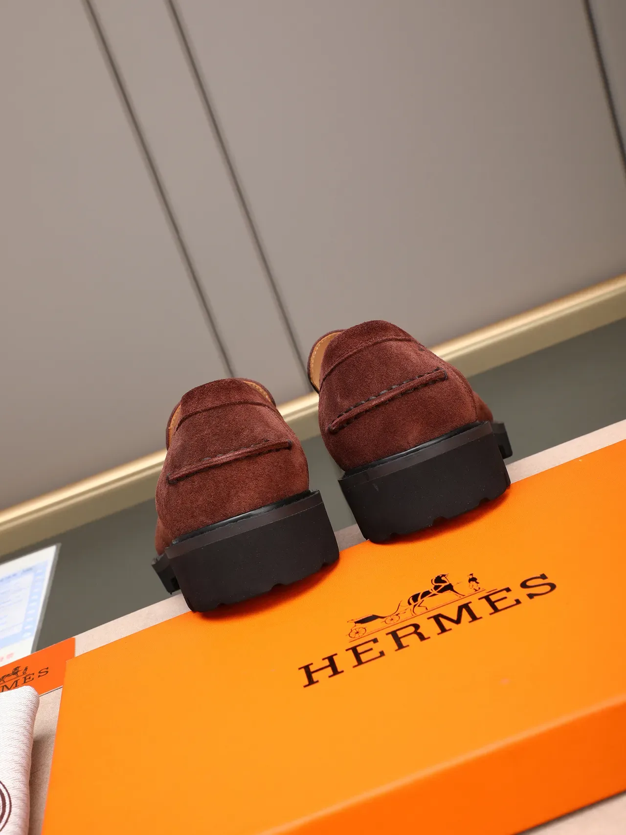 Hermès Loafer Marrom Preto Camurça Fivela Horsebit 3