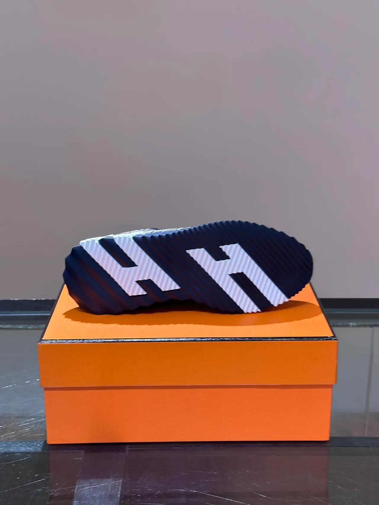 Hermès Navy White Suede And Leather Upper Architectural Embroidery Lifestyle Sneakers 2