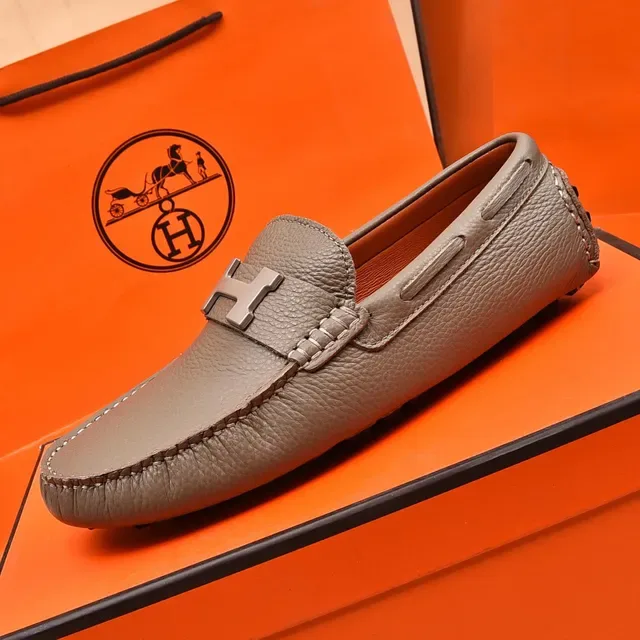 Hermès Oran Gray Pebbled Leather H-Buckle Loafers 5