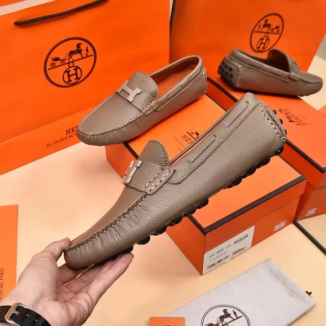 Hermès Oran Gray Pebbled Leather H-Buckle Loafers 7