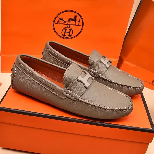 Hermès Oran Gray Pebbled Leather H-Buckle Loafers 8