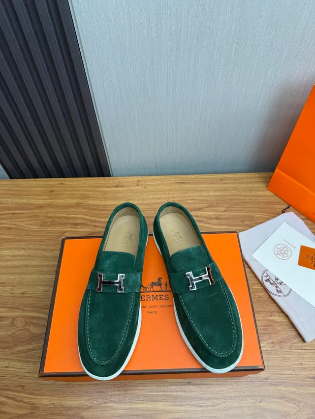 Hermès Oran Vert Blanc Daim Supérieur sangle à boucle H Mocassin 2