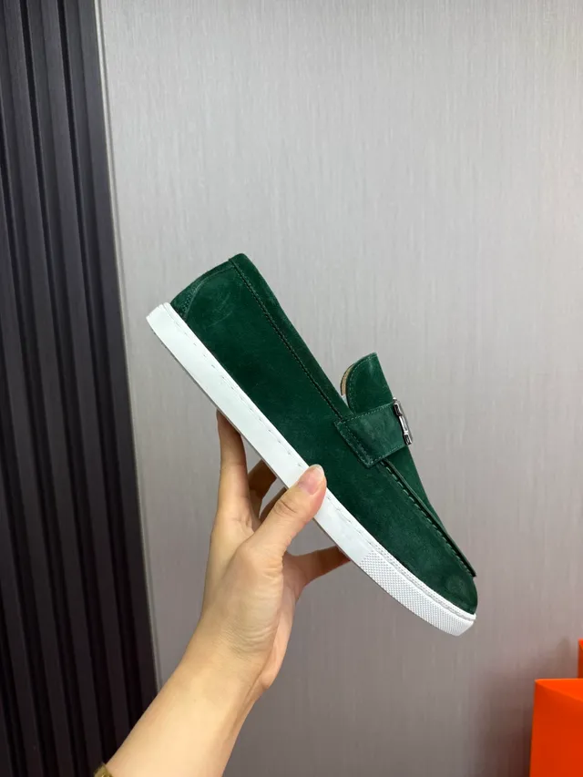 Hermès Oran Vert Blanc Daim Supérieur sangle à boucle H Mocassin 7