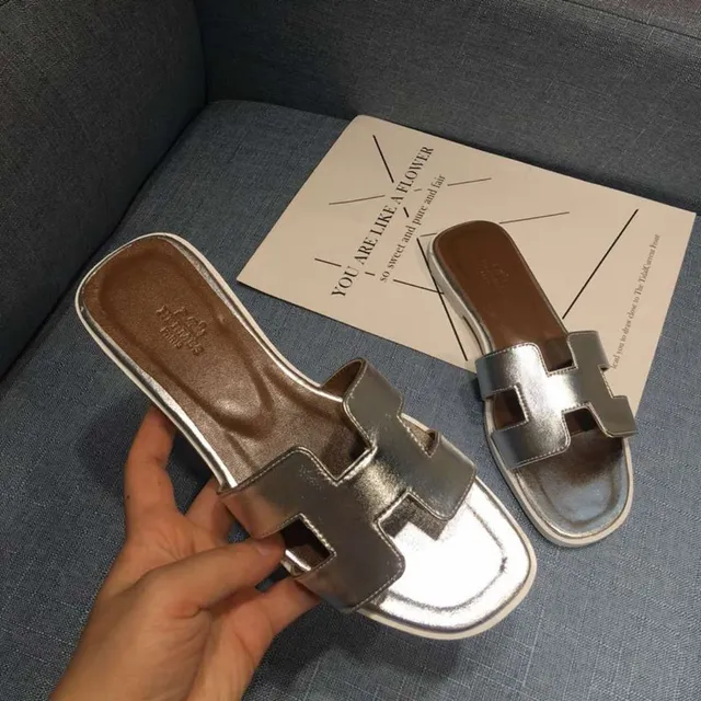 Hermès Oran H-Strap Metallic Silver and Black Slippers 3