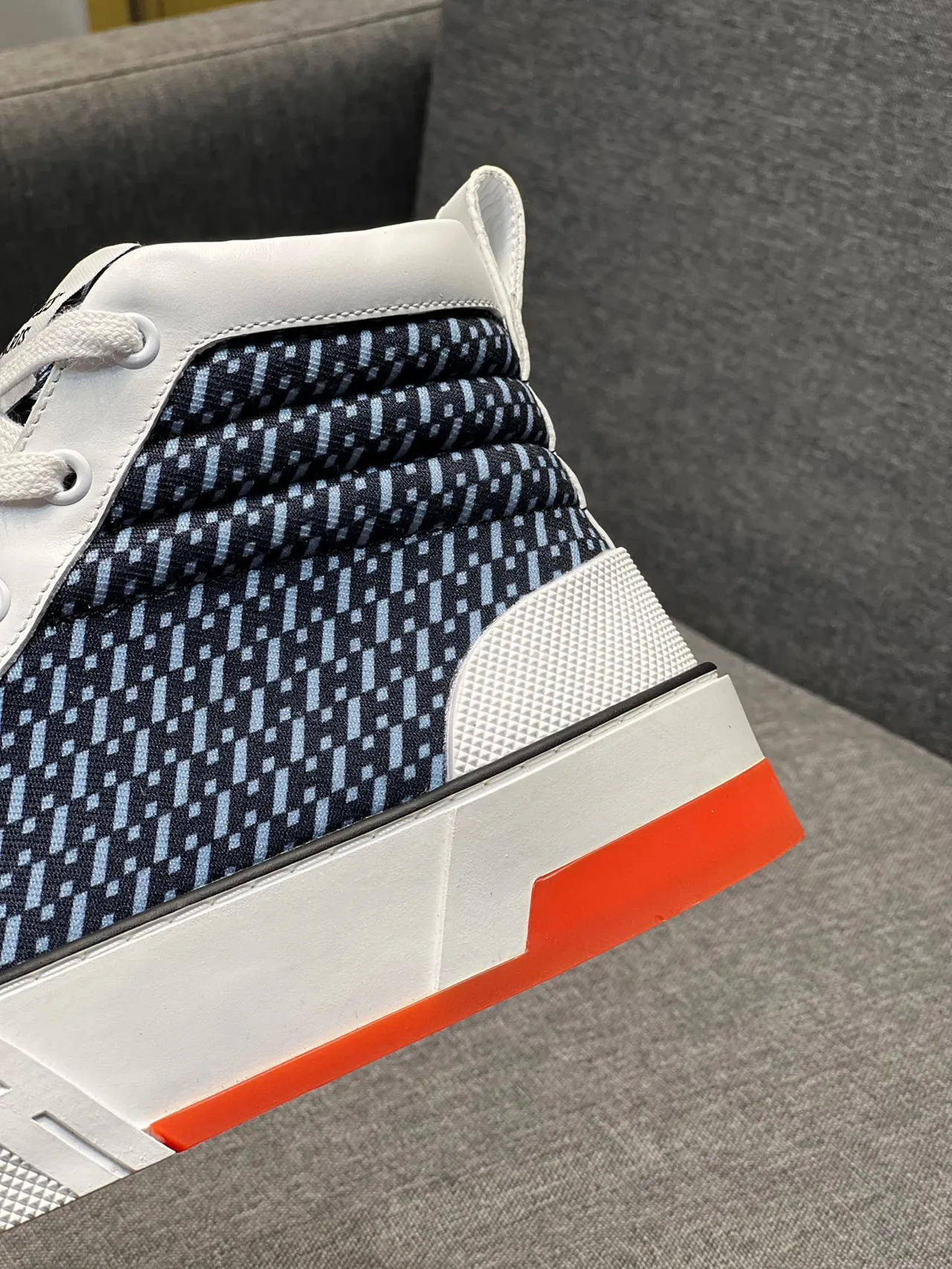 Hermès Oran Zapatillas Lifestyle Navy y Blanco de Alto 8