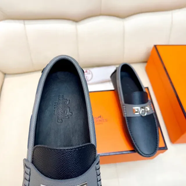 Hermès Oran Mocassin Noir et Gris en Cuir 4