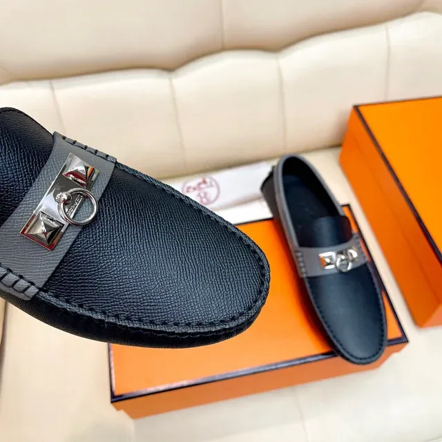 Hermès Oran Mocassin Noir et Gris en Cuir 5