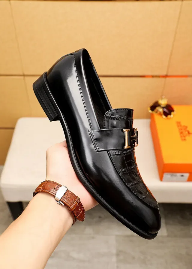 Hermès Oran Loafer Black Croc-Embossed Leather H-Buckle Loafers 4