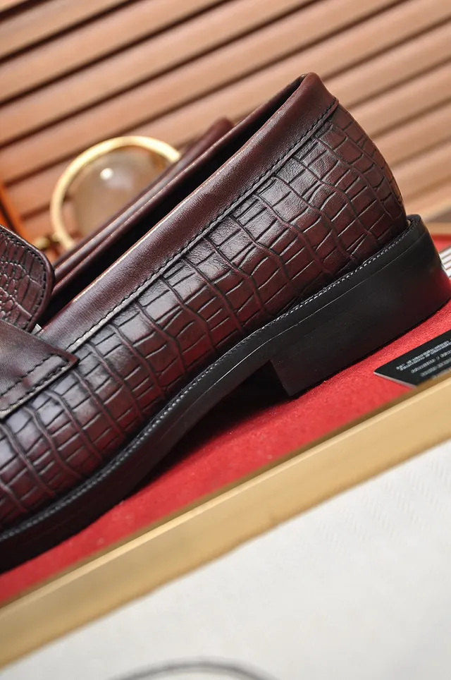 Hermès Oran Loafer Brown Crocodile-Embossed Leather Loafers 2