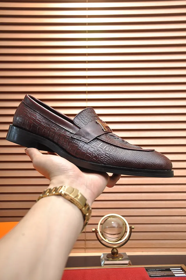 Hermès Oran Loafer Brown Crocodile-Embossed Leather Loafers 7
