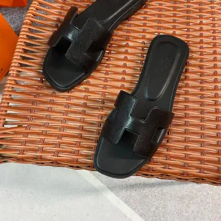 Hermès Oran Perforated H-Strap Black Leather Slippers