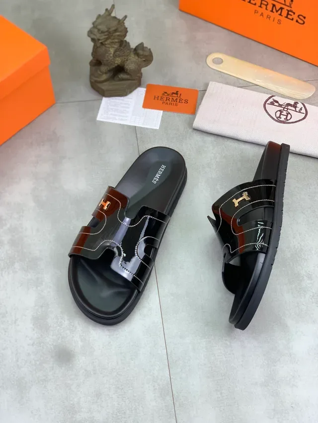Hermès Oran Slide Black Patent Leather Slippers 14