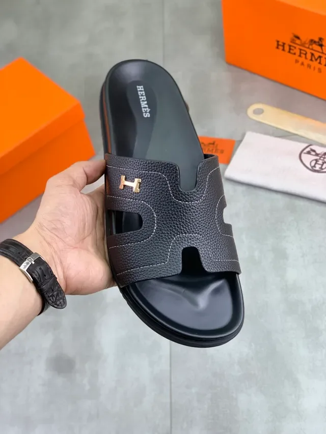 Hermès Oran Slide Black Patent Leather Slippers 16