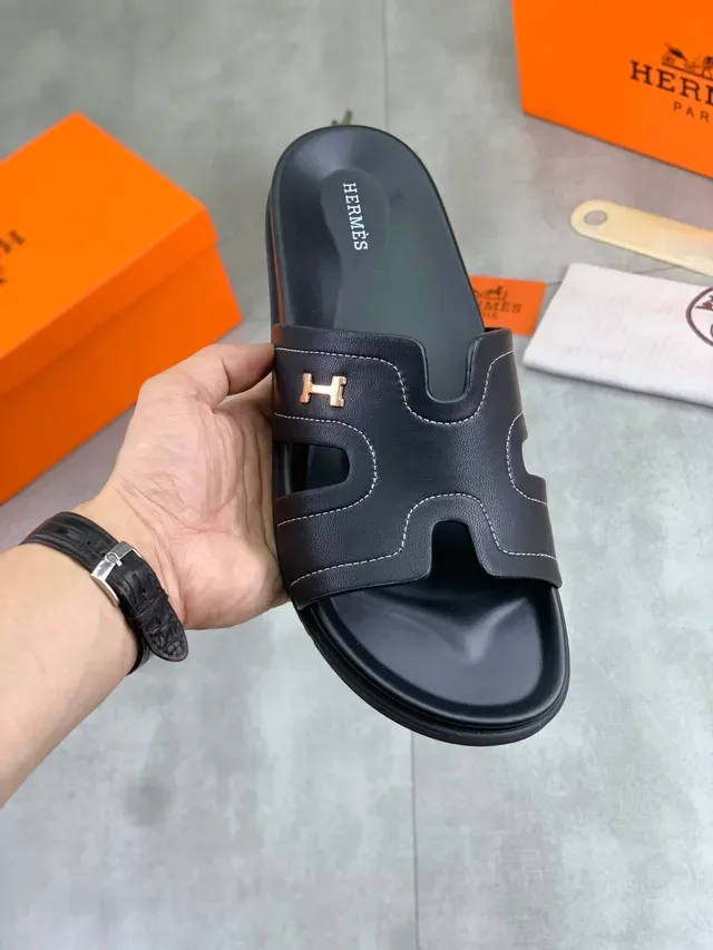 Hermès Oran Slide Black Patent Leather Slippers 24