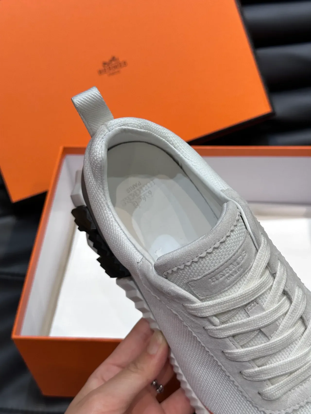Hermès Oran Sneaker Blanc Orange Gris Noir Lifestyle Sneakers 4