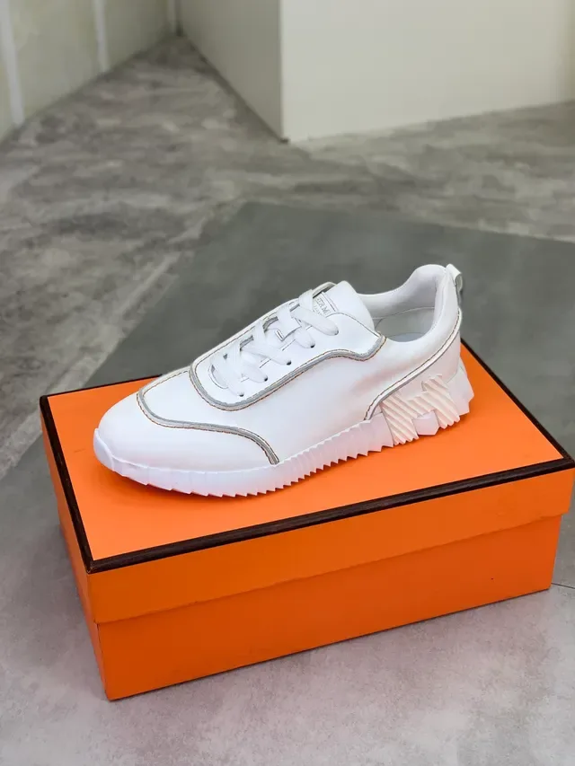 Hermès White Leather Ruffled Midsole Lifestyle Sneaker 4