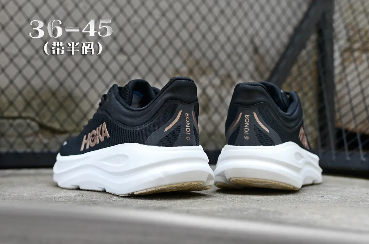 Hoka Tênis de Corrida Preto Dourado Malla Engineered Meia Sola Branca Grossa 7