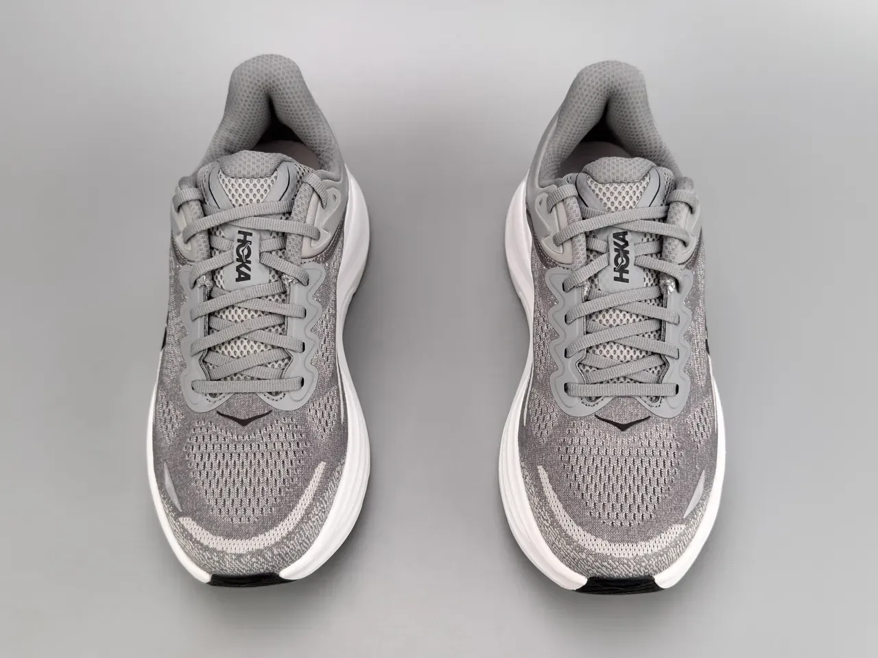 Hoka Clifton Gris Blanc Upper en Knit Ingénierie Semelle Médiale Épaisse Chaussures de Running 9