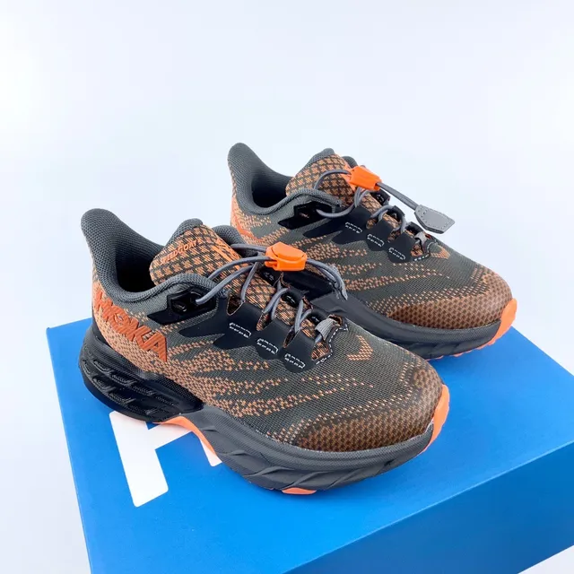 Hoka Tênis de corrida com upper de knit engenheirado superior, midsole chunky cushionado roxo rosa 19