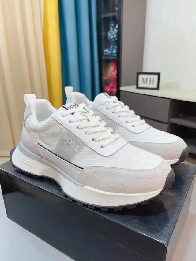 Hugo Boss Beige Noir Supérieur En Maille Et Daim Marquage Tonal Sneakers Style De Vie 3