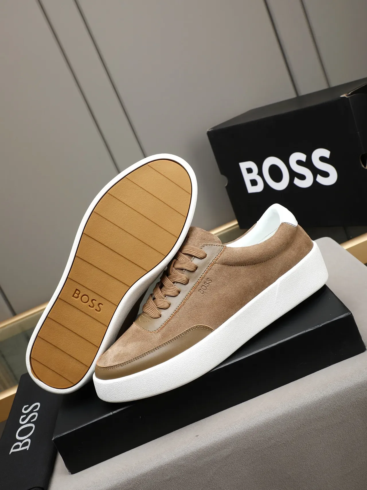 Hugo Boss Beige Suede and Leather Platform Lifestyle Sneakers 4