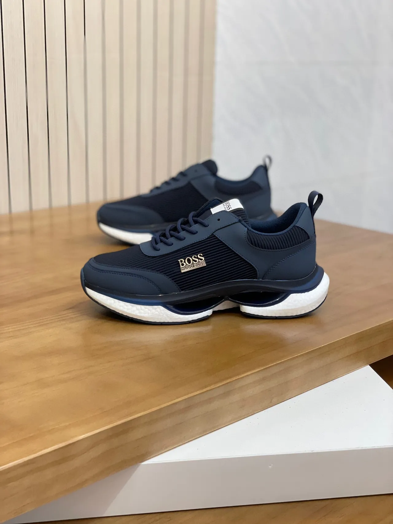 Hugo Boss Sneakers Marine Tricot cotelé Style de vie 5