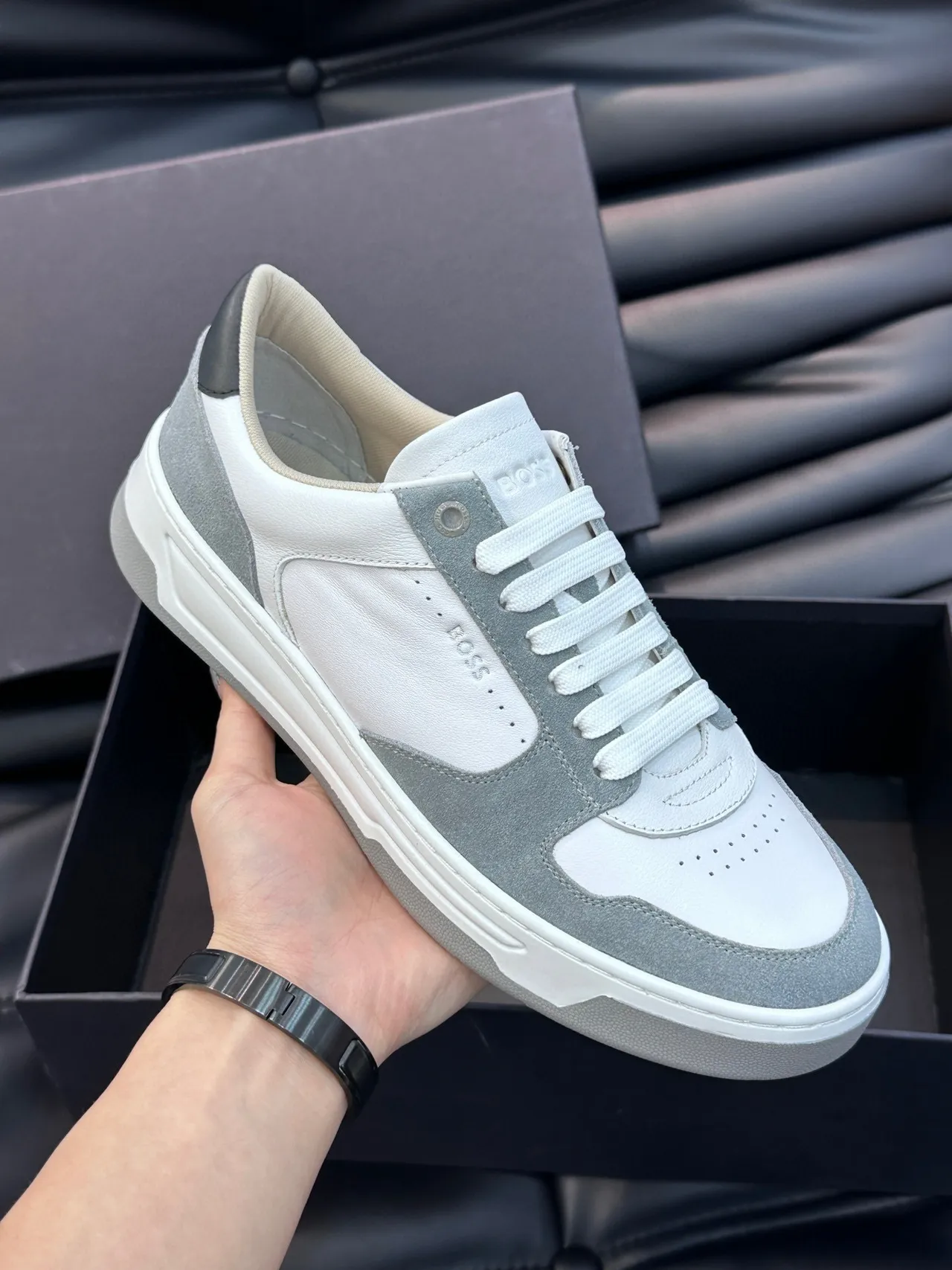 Hugo Boss Sneakers Lifestyle Blanc et Gris Low Top en Matériau Mixte 6
