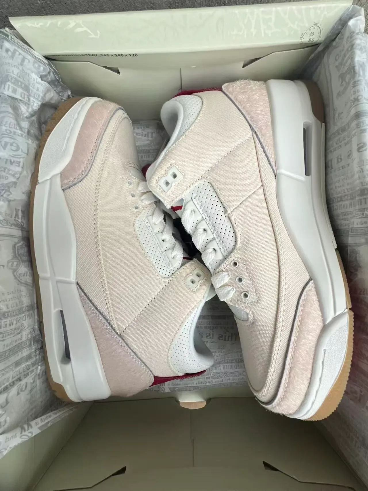 Levi's Beige Red High-Top Textile-Suede Hybrid Upper Sneakers 9