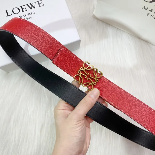 Loewe Anagram Red Black Textured Pebbled Gold-Tone Buckle Leather Belt 2