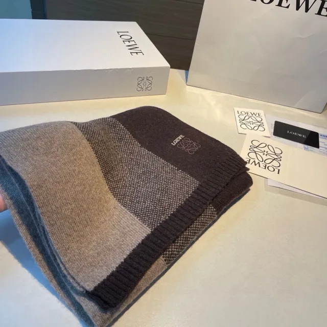 Loewe Marrom Bege Block-Color Intarsia Knit Embroidered Anagram Logo Cachecol 4