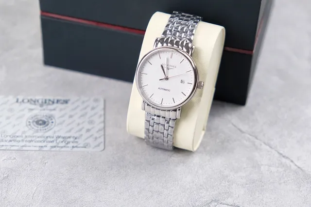 Longines Silver White Minimalist Dial Baton Hour Markers Mechanical Watch 2