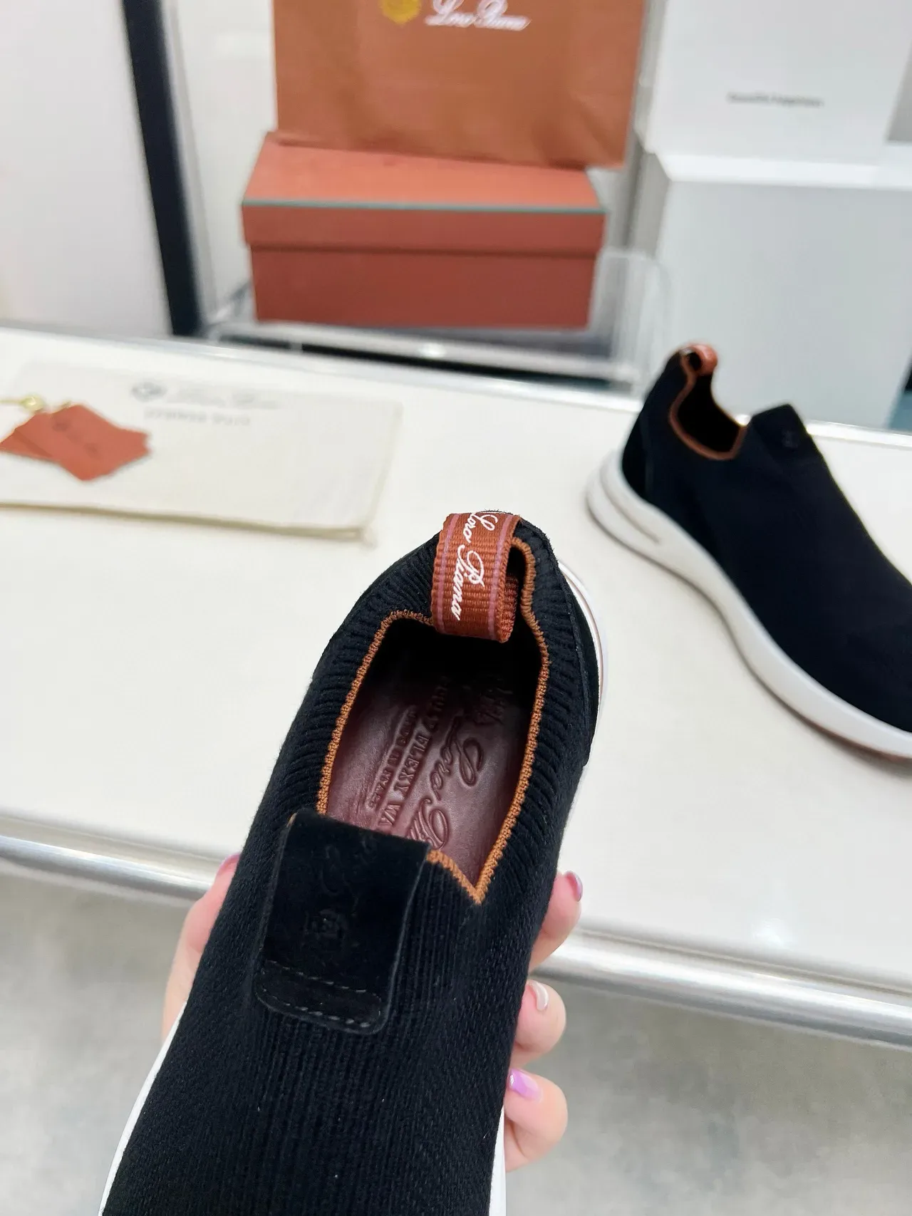 Loro Piana Preto Marrom Sapatilhas Lifestyle Slip-On em Malha com Colar de Meia Ajustável 6