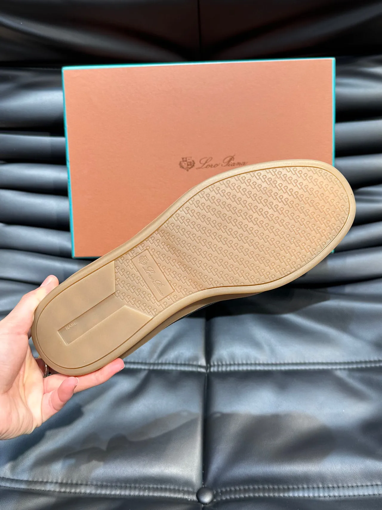 Loro Piana sneakers lifestyle noirs en cuir-suede à panneaux 9