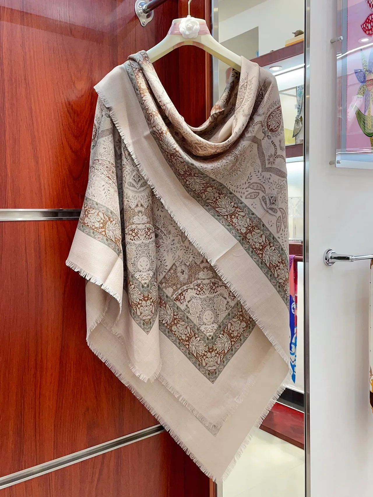 Loro Piana Paisley-Print Fringed Shawl 8